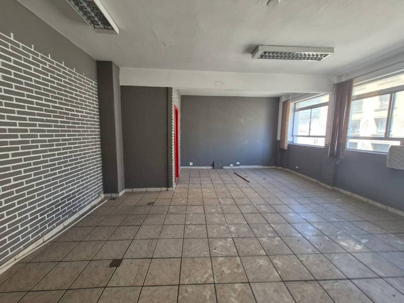 Foto 7 de 16: Comercial em leilão em São Paulo - SP — Sala Comercial no Centro de São Paulo/SP