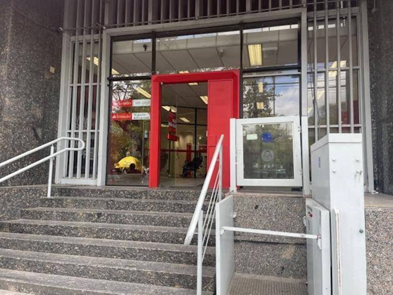 Foto 3 de 11: Comercial em leilão em Pelotas - RS — Salão Comercial no Centro de Pelotas/RS