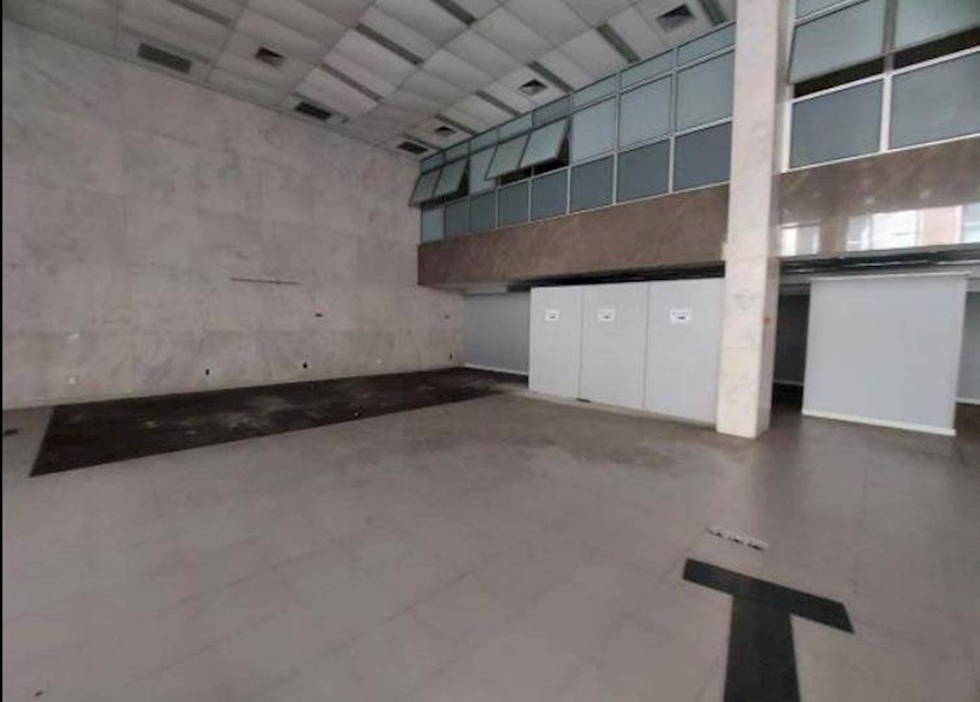 Foto 9 de 14: Comercial em leilão em Porto Alegre - RS — Imóvel Comercial no Centro Histórico de Porto Alegre/RS