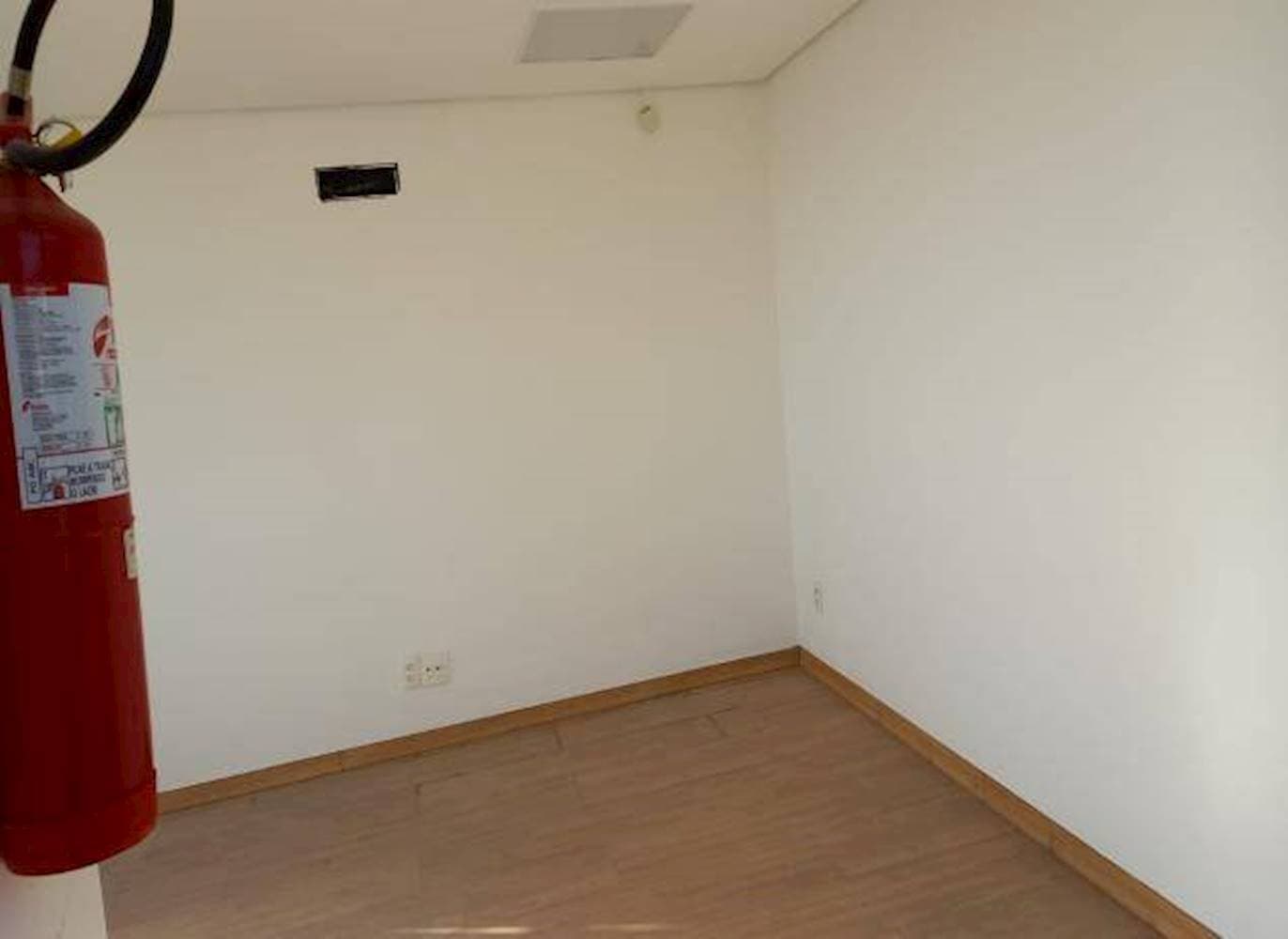 Foto 7 de 17: Comercial em leilão em Belo Horizonte - MG — Sala Comercial em Cruzeiro - Belo Horizonte/MG