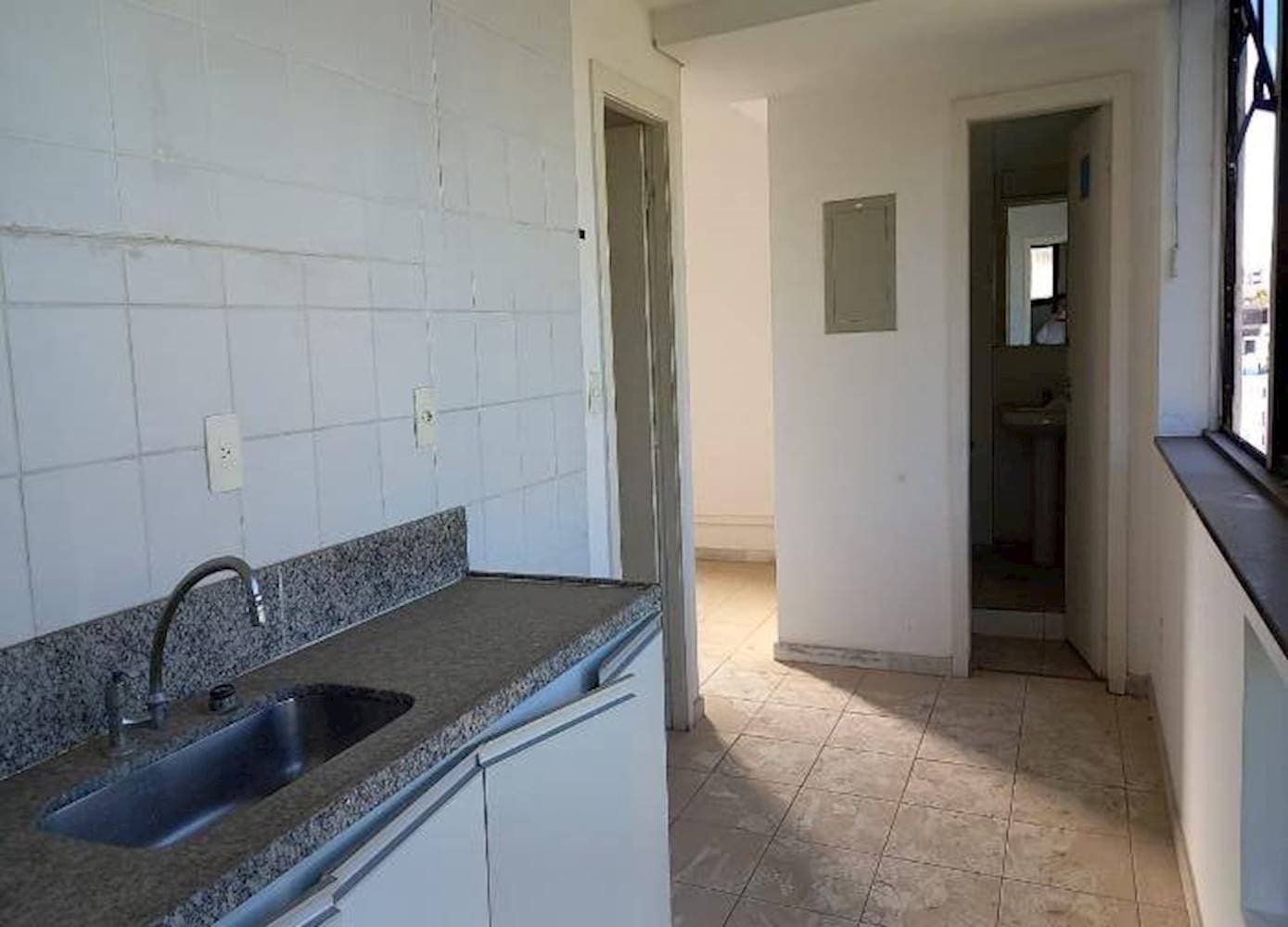 Foto 15 de 17: Comercial em leilão em Belo Horizonte - MG — Sala Comercial em Cruzeiro - Belo Horizonte/MG