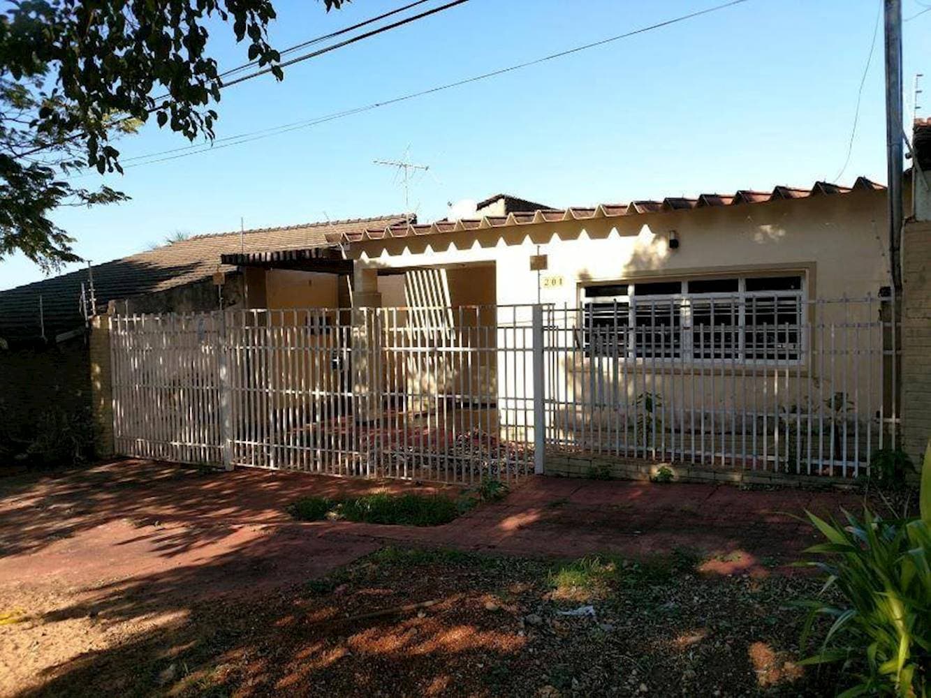 Foto 2 de 11: Casa em leilão em Cuiabá - MT — Casa em Do Porto - Cuiabá/MT