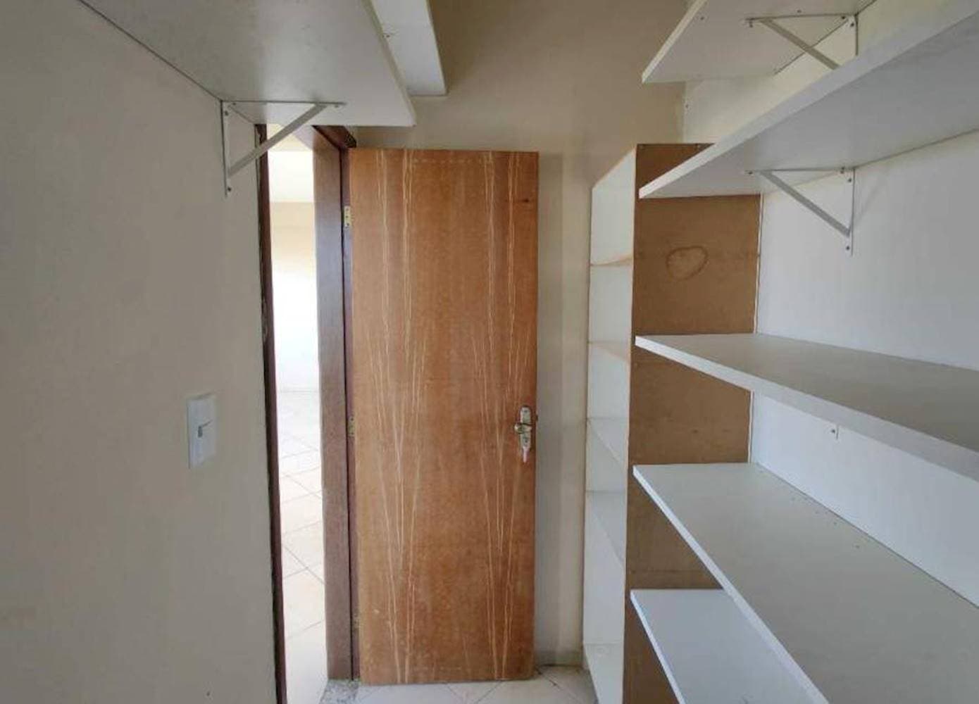 Foto 12 de 24: Casa em leilão em Salvador - BA — Casa em Itapuã - Salvador/BA