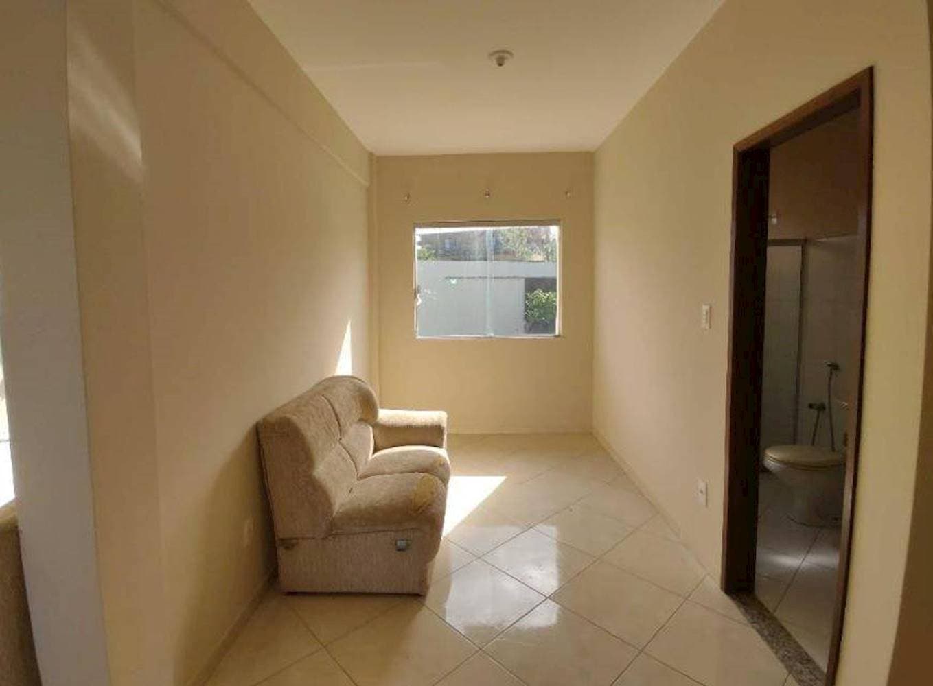 Foto 13 de 24: Casa em leilão em Salvador - BA — Casa em Itapuã - Salvador/BA