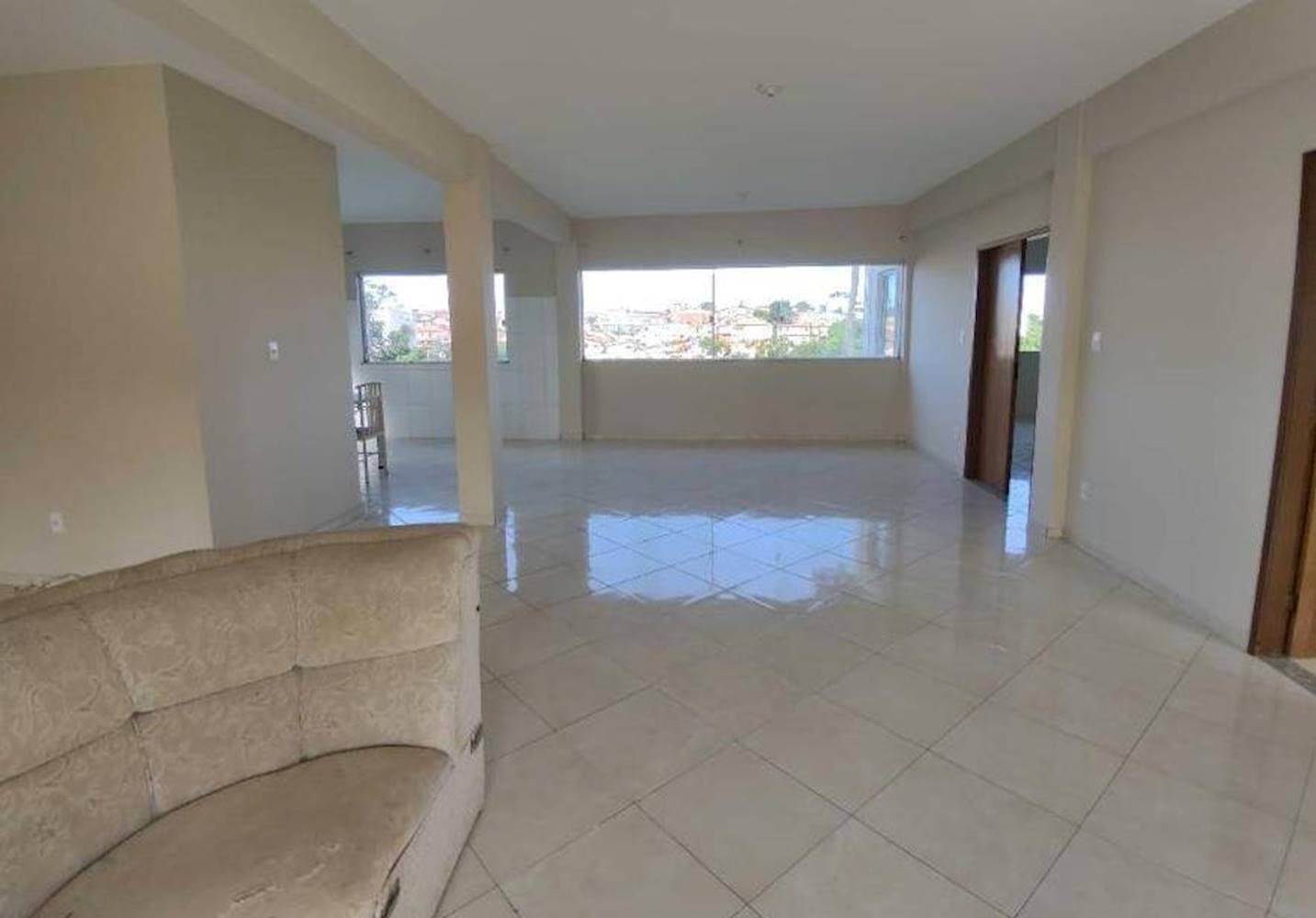 Foto 20 de 24: Casa em leilão em Salvador - BA — Casa em Itapuã - Salvador/BA