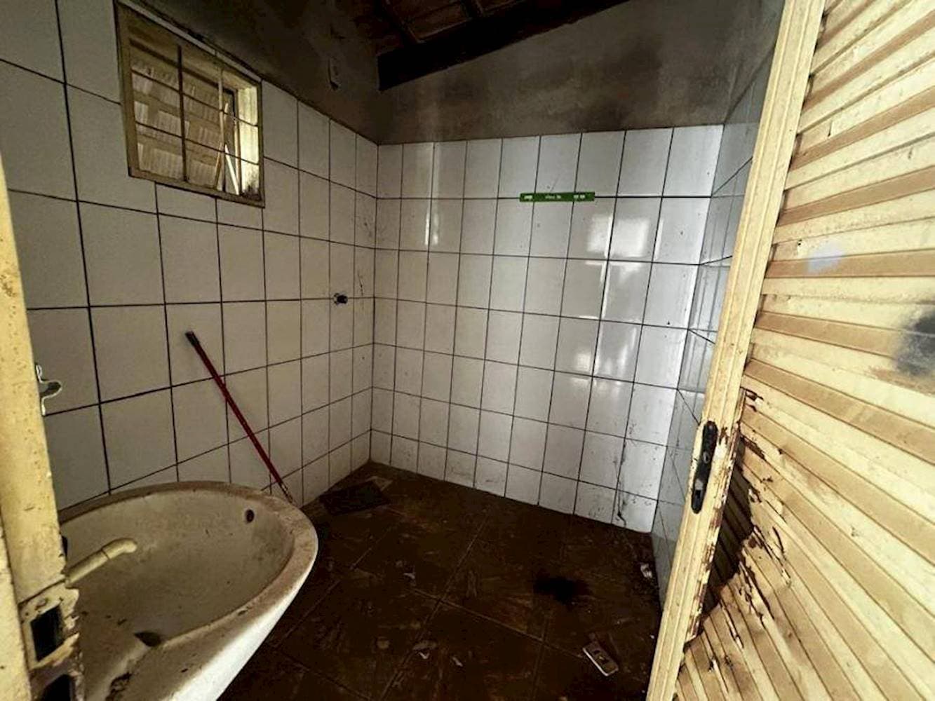 Foto 8 de 13: Casa em leilão em Goiânia - GO — Casa no Jardim Liberdade - Goiânia/GO