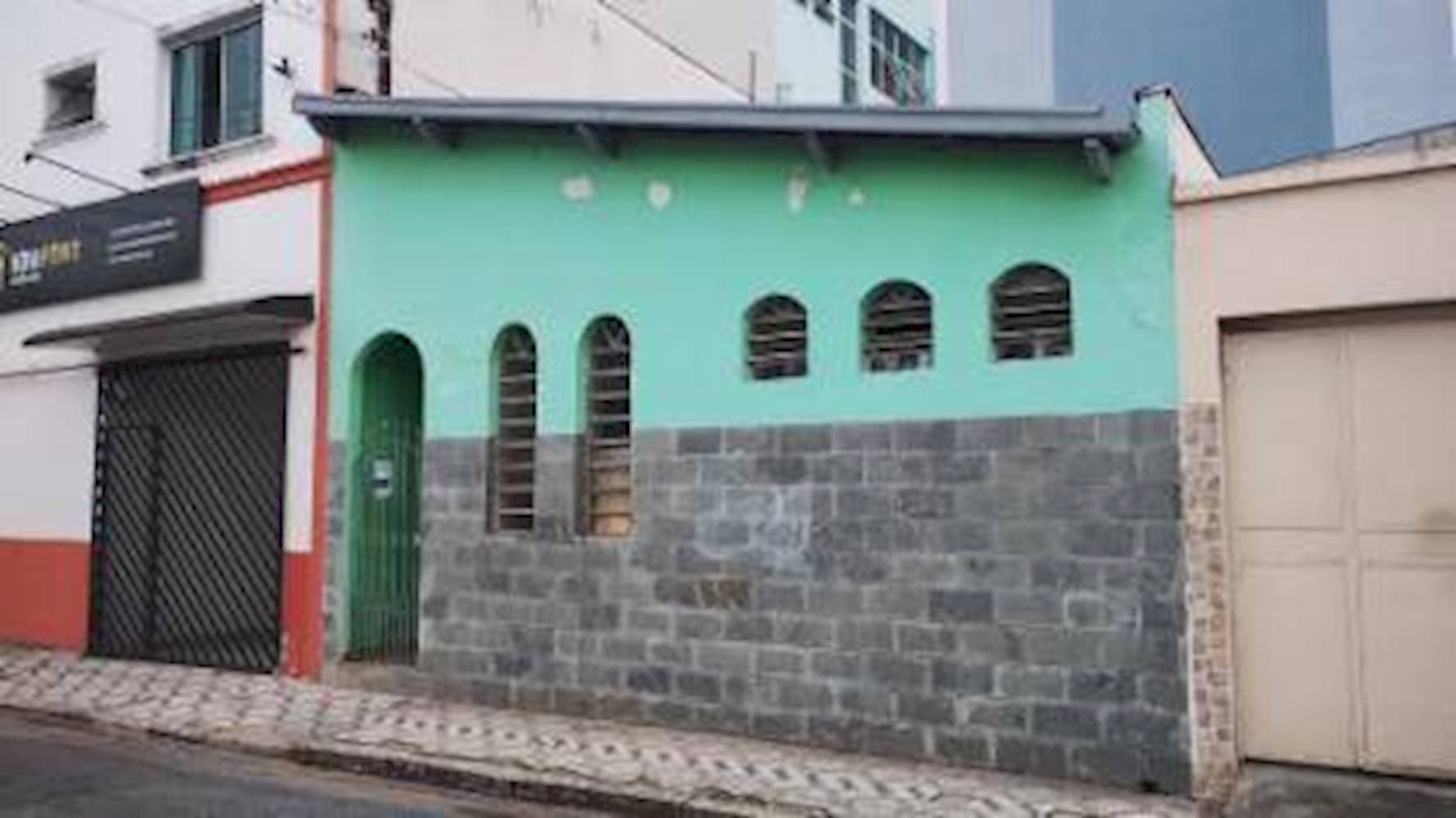 Foto 2 de 18: Casa em leilão em Taubaté - SP — Casa no Centro de Taubaté/SP