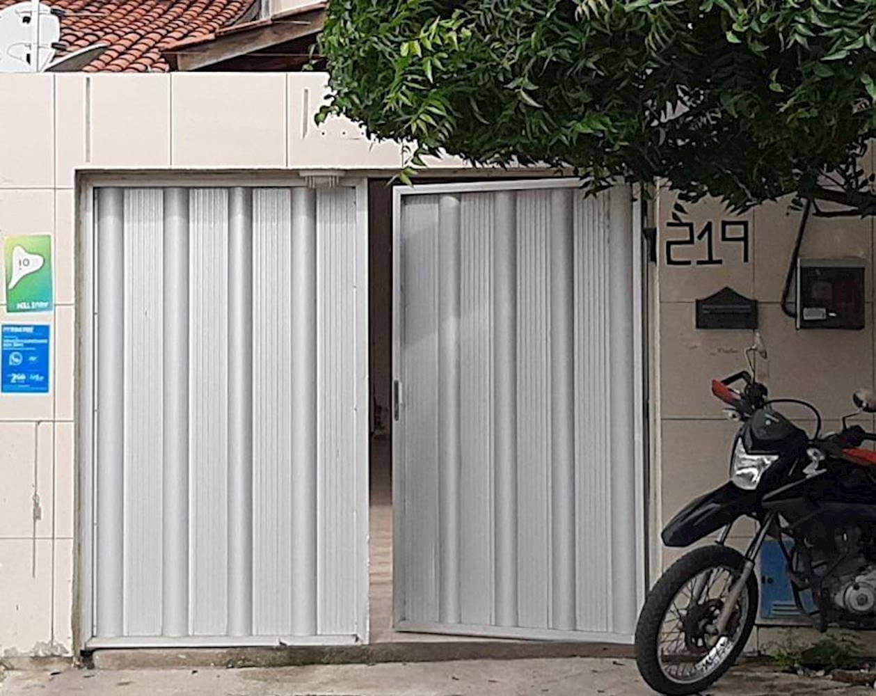Foto 2 de 23: Casa em leilão em Fortaleza - CE — Casa na Cidade dos Funcionários em Fortaleza/CE