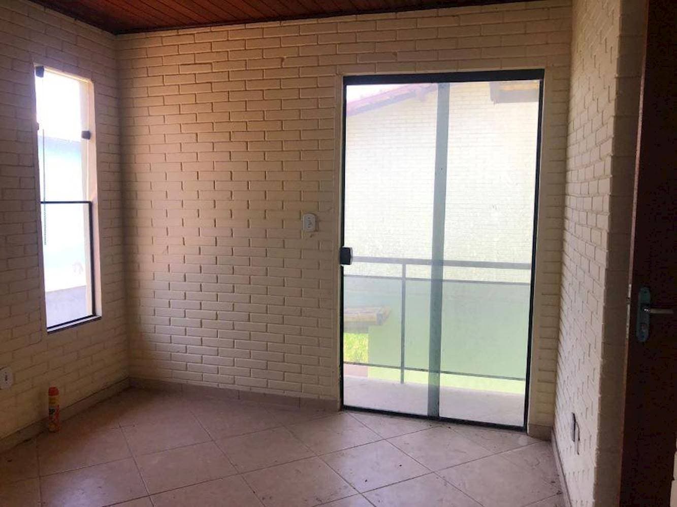 Foto 8 de 15: Casa em leilão em Rio das Ostras - RJ — Casa em Condomínio no Village Rio Das Ostras - Rio Das Ostras/RJ