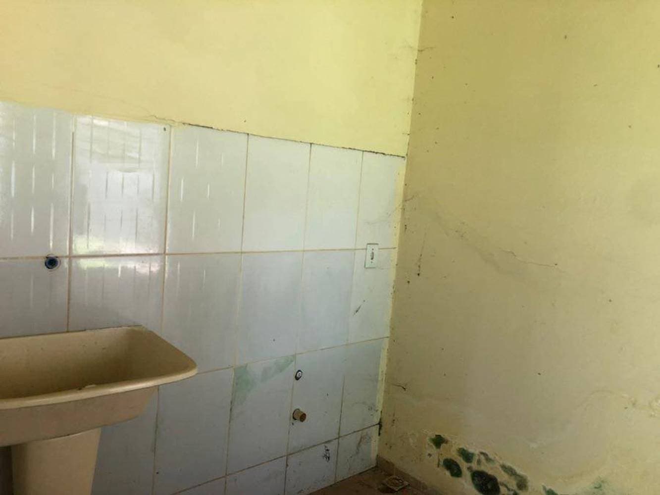 Foto 13 de 15: Casa em leilão em Rio das Ostras - RJ — Casa em Condomínio no Village Rio Das Ostras - Rio Das Ostras/RJ