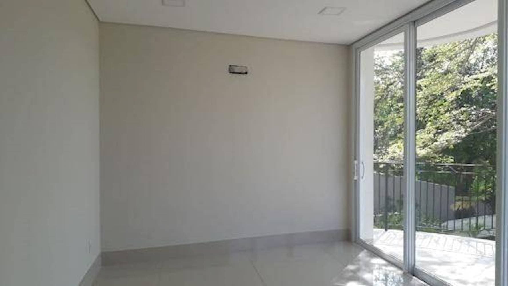Foto 9 de 28: Casa em leilão em Campinas - SP — Casa em Condomínio no Sítios Alto Da Nova Campinas - Campinas/SP