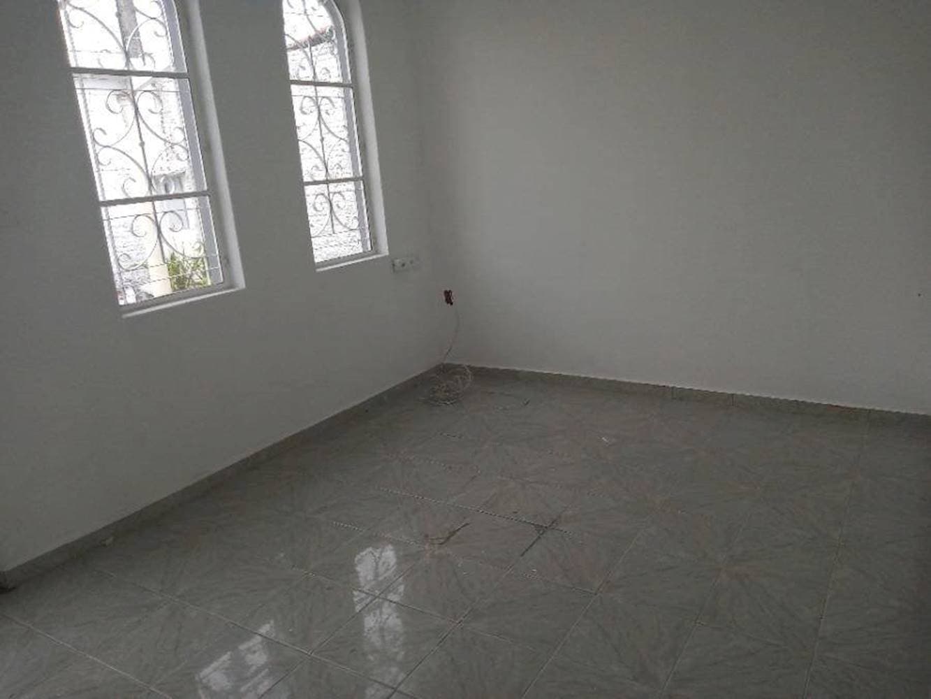 Foto 5 de 14: Casa em leilão em Lorena - SP — Casa Parque das Rodobias em Lorena/SP