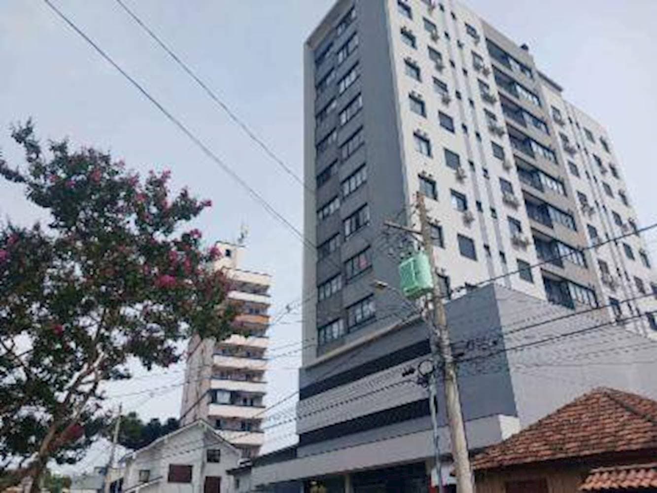 Foto 8 de 10: Apartamento em leilão em Passo Fundo - RS — Apartamento no Edifício Villa Lobos - Centro - Passo Fundo/RS