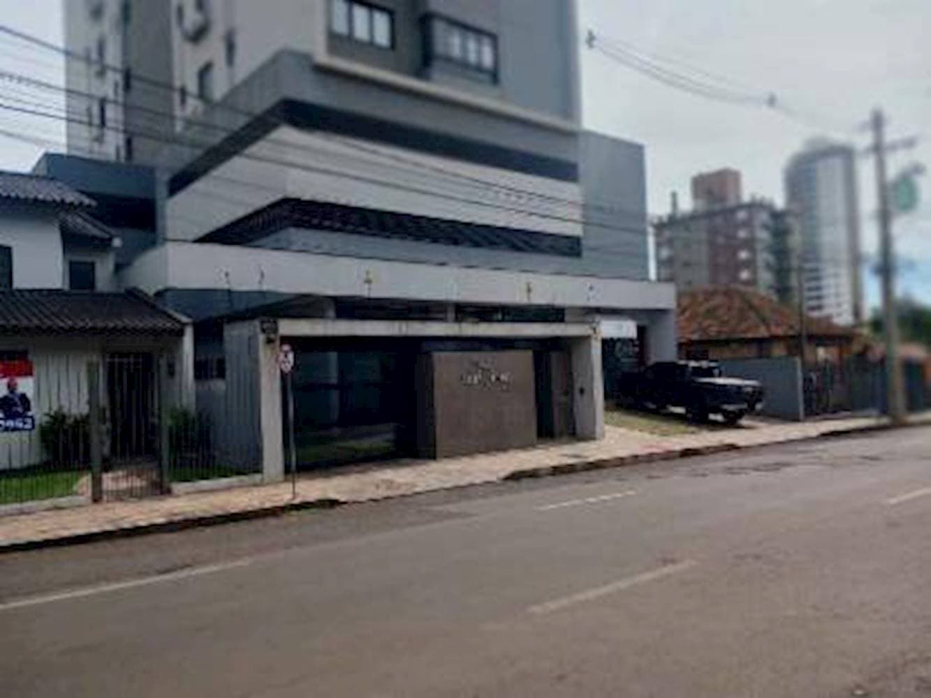 Foto 9 de 10: Apartamento em leilão em Passo Fundo - RS — Apartamento no Edifício Villa Lobos - Centro - Passo Fundo/RS