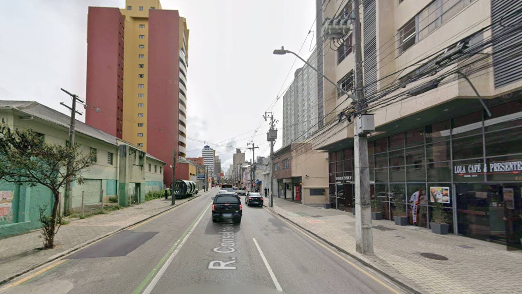 Foto 3 de 4: Comercial em leilão em Curitiba - PR — Escritório no Centro de Curitiba/PR