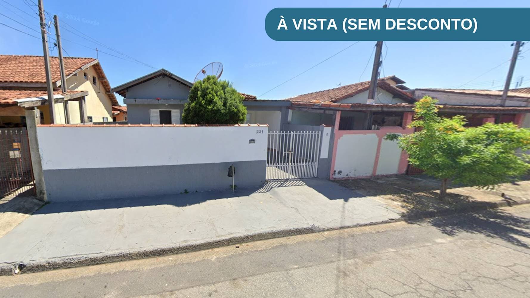 Foto 1 de 5: Casa em leilão em Pindamonhangaba - SP — Casa em Campo Alegre - Pindamonhangaba/SP
