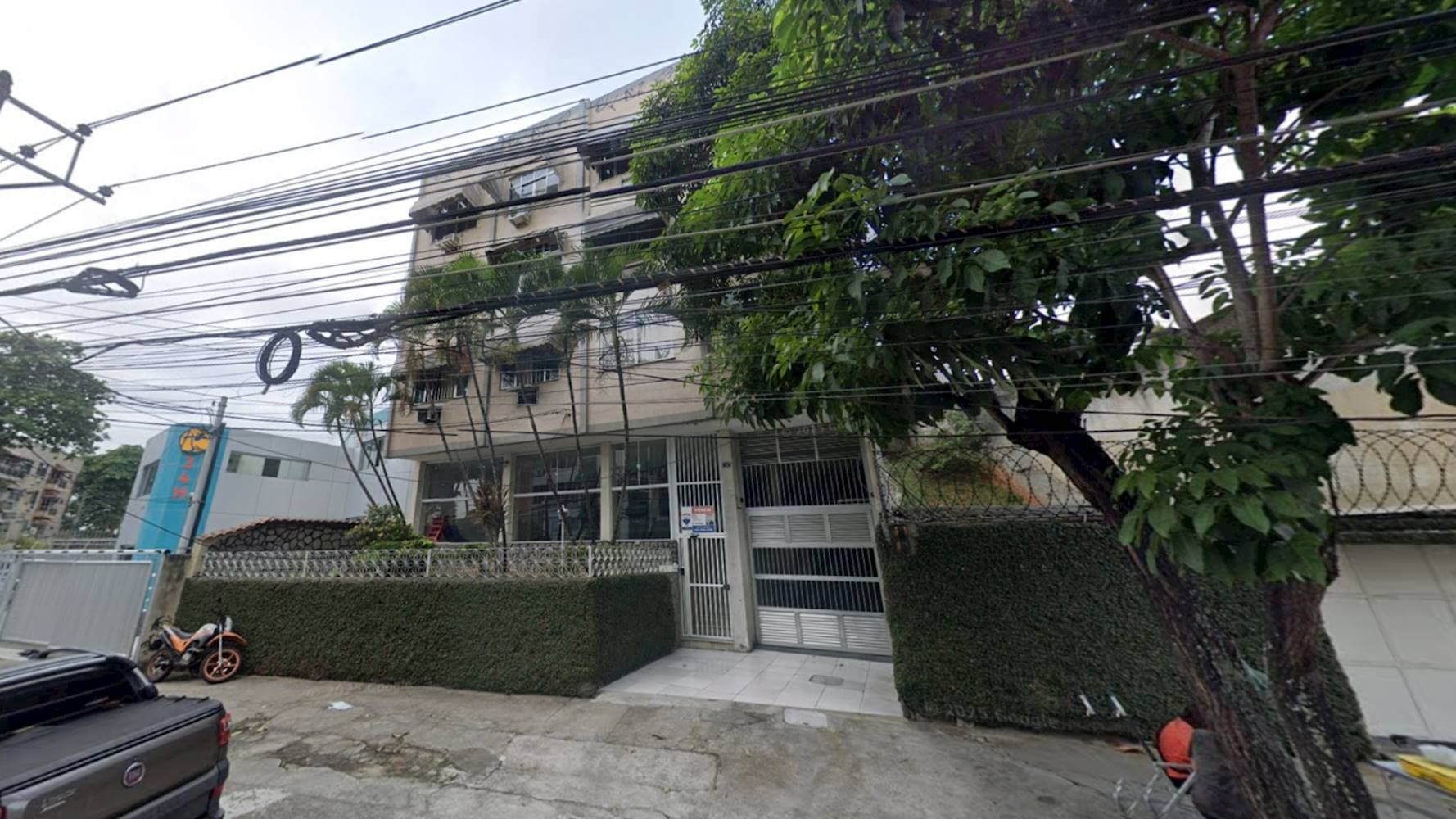 Foto 2 de 5: Apartamento em leilão em Rio de Janeiro - RJ — Apartamento em Tauá - Rio de Janeiro/RJ