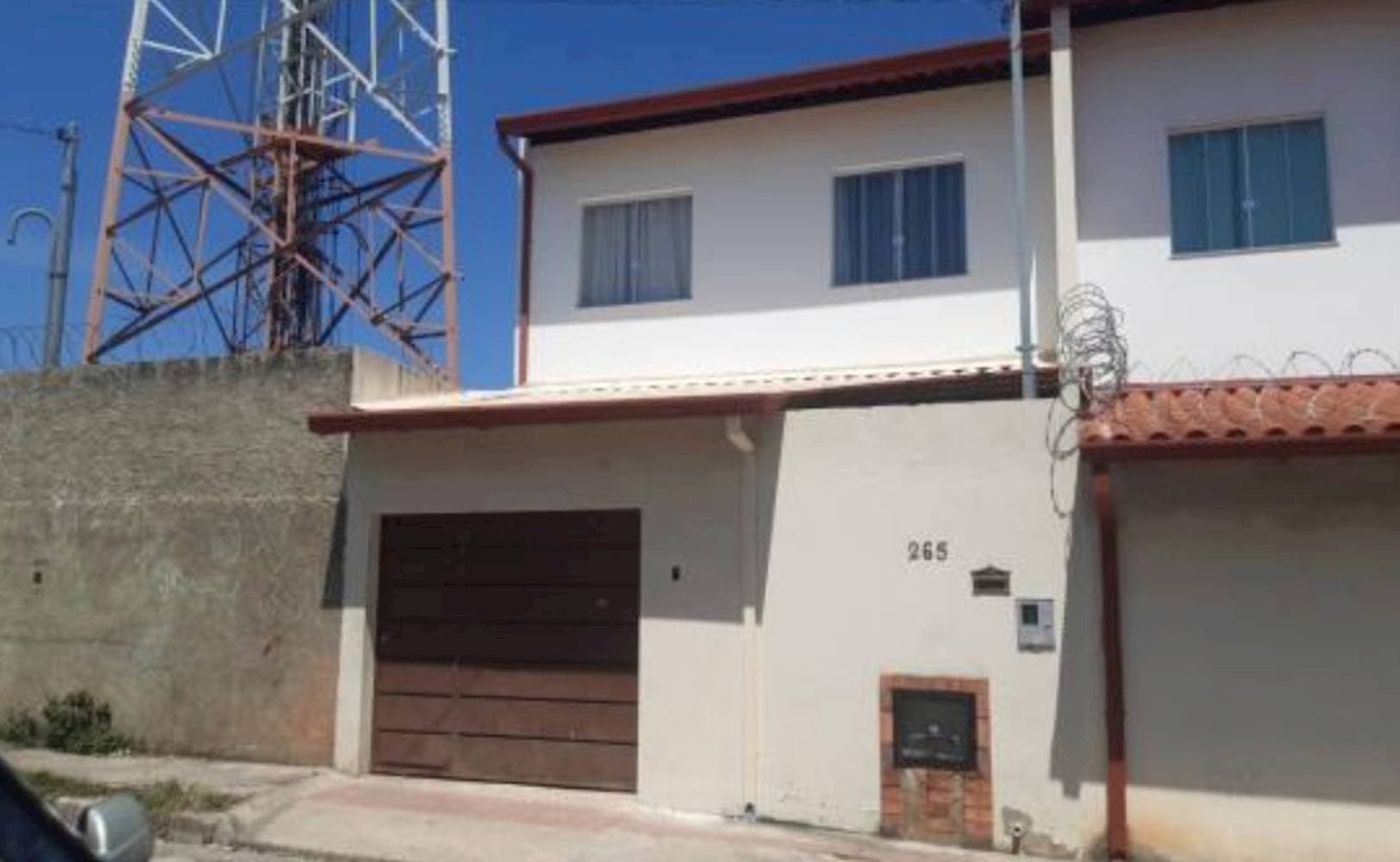 Foto 3 de 3: Casa em leilão em Betim - MG — Casa no Bairro Senhora das Graças - Betim/MG