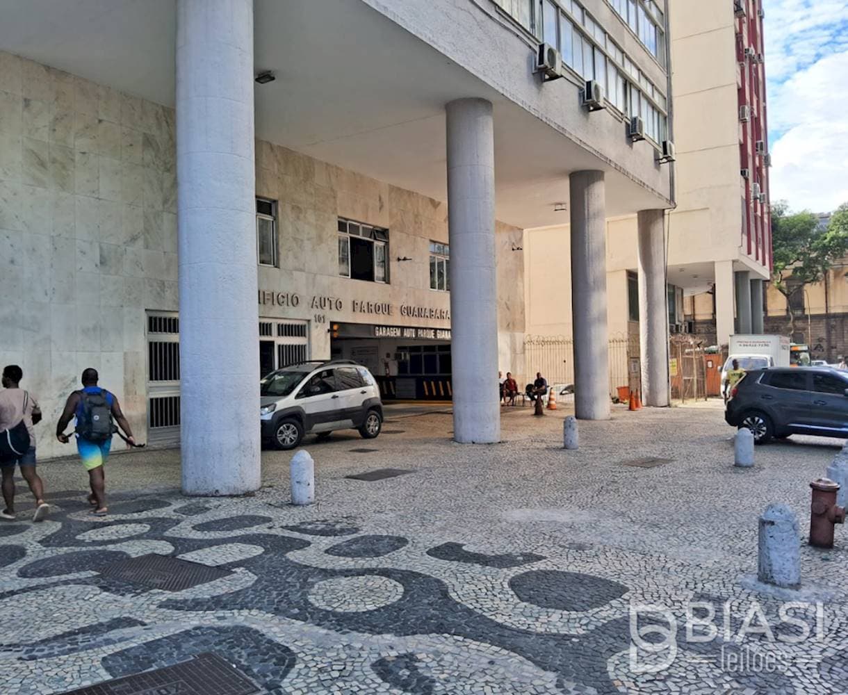 Foto 3 de 10: Terreno em leilão em Rio de Janeiro - RJ — 04 Salas Comerciais no “Edifício Auto Parque Guanabara” – Centro – Rio de Janeiro/RJ