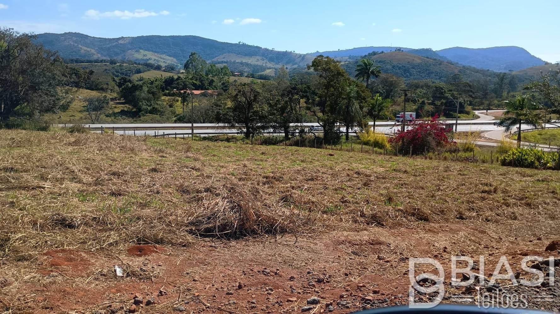 Foto 5 de 12: Terreno em leilão em Carmópolis de Minas - MG — Terreno em Carmópolis de Minas/MG | Lote 1-B | 3.745,42 m²