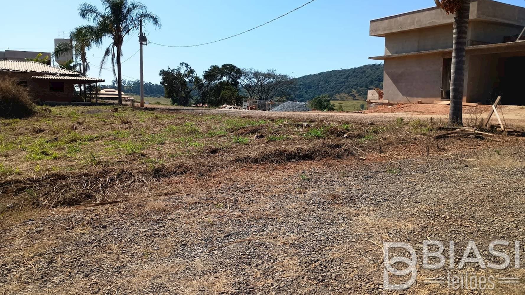 Foto 3 de 12: Terreno em leilão em Carmópolis de Minas - MG — Terreno em Carmópolis de Minas/MG | Lote 10 - Quadra 02 | 800,00 m²