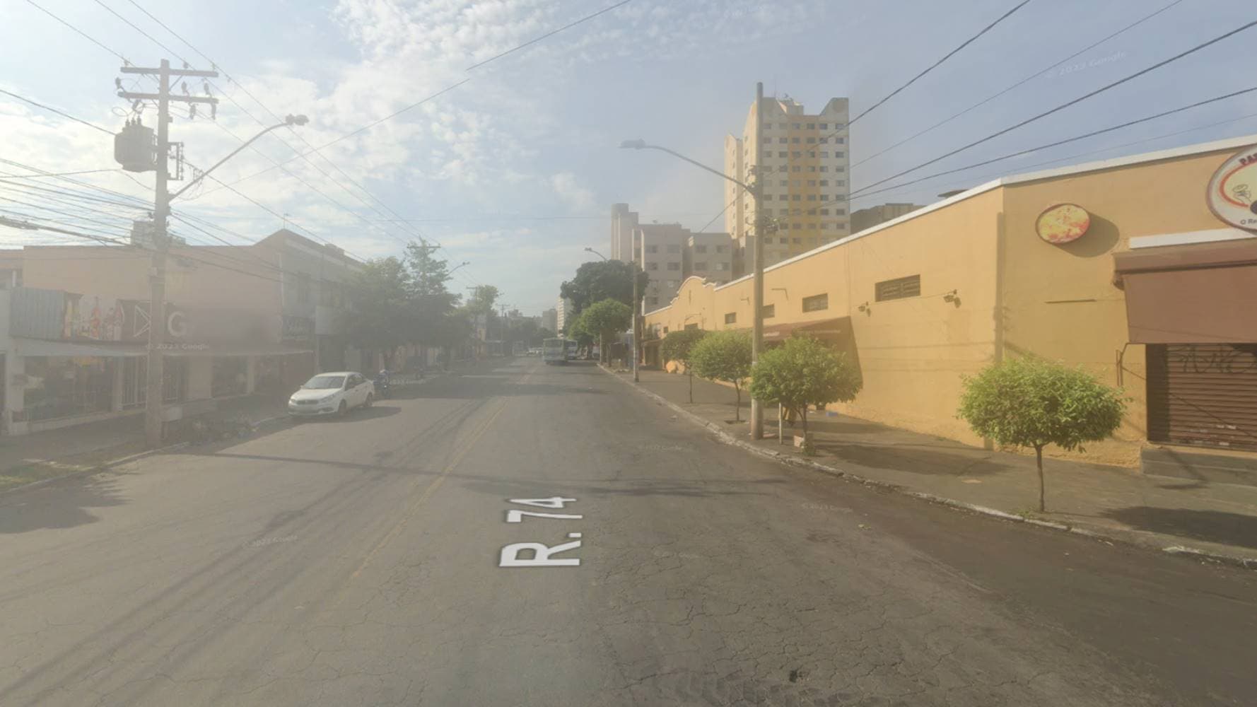 Foto 3 de 46: Casa em leilão em Goiânia - GO — Casa no Setor Central em Goiânia/GO