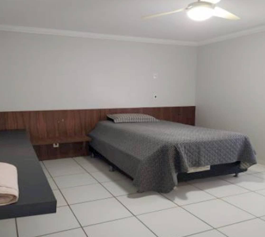 Foto 36 de 46: Casa em leilão em Goiânia - GO — Casa no Setor Central em Goiânia/GO