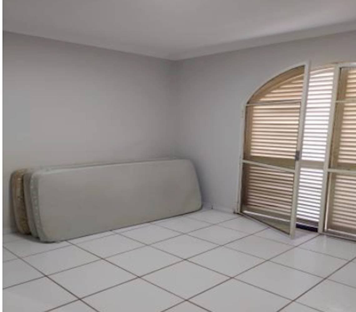 Foto 37 de 46: Casa em leilão em Goiânia - GO — Casa no Setor Central em Goiânia/GO