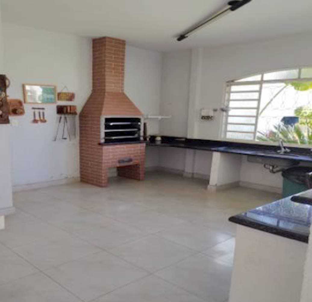 Foto 42 de 46: Casa em leilão em Goiânia - GO — Casa no Setor Central em Goiânia/GO
