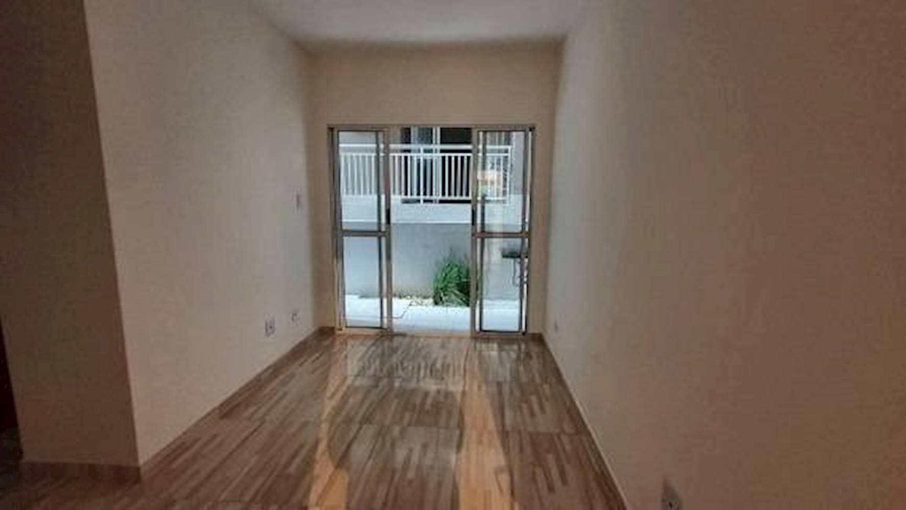 Foto 8 de 12: Apartamento em leilão em Franco da Rocha - SP — Apartamento em Glebas - Franco da Rocha/SP