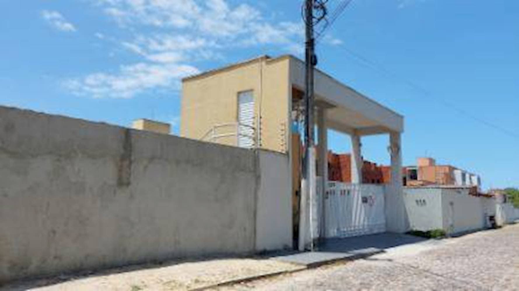 Foto 3 de 5: Apartamento em leilão em Eusébio - CE — Apatamento em Lagoinha - Eusébio/CE