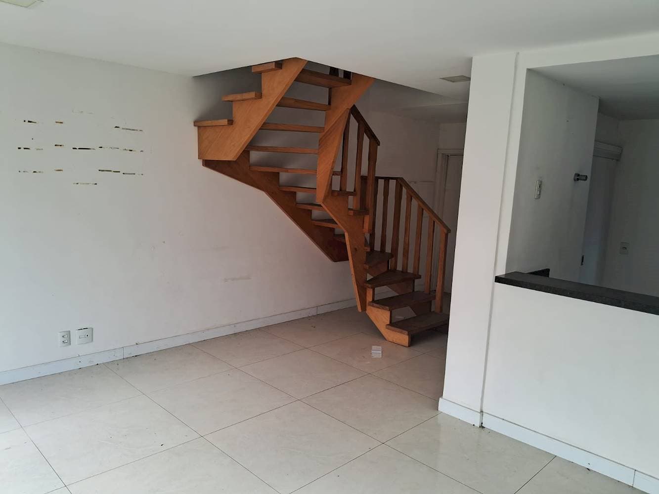Foto 8 de 16: Casa em leilão em Porto Alegre - RS — Casa em Agronomia - Porto Alegre/RS
