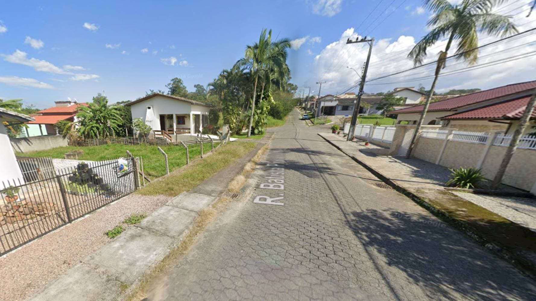 Foto 5 de 6: Casa em leilão em Criciúma - SC — Casa em Rio Maina - Criciúma/SC