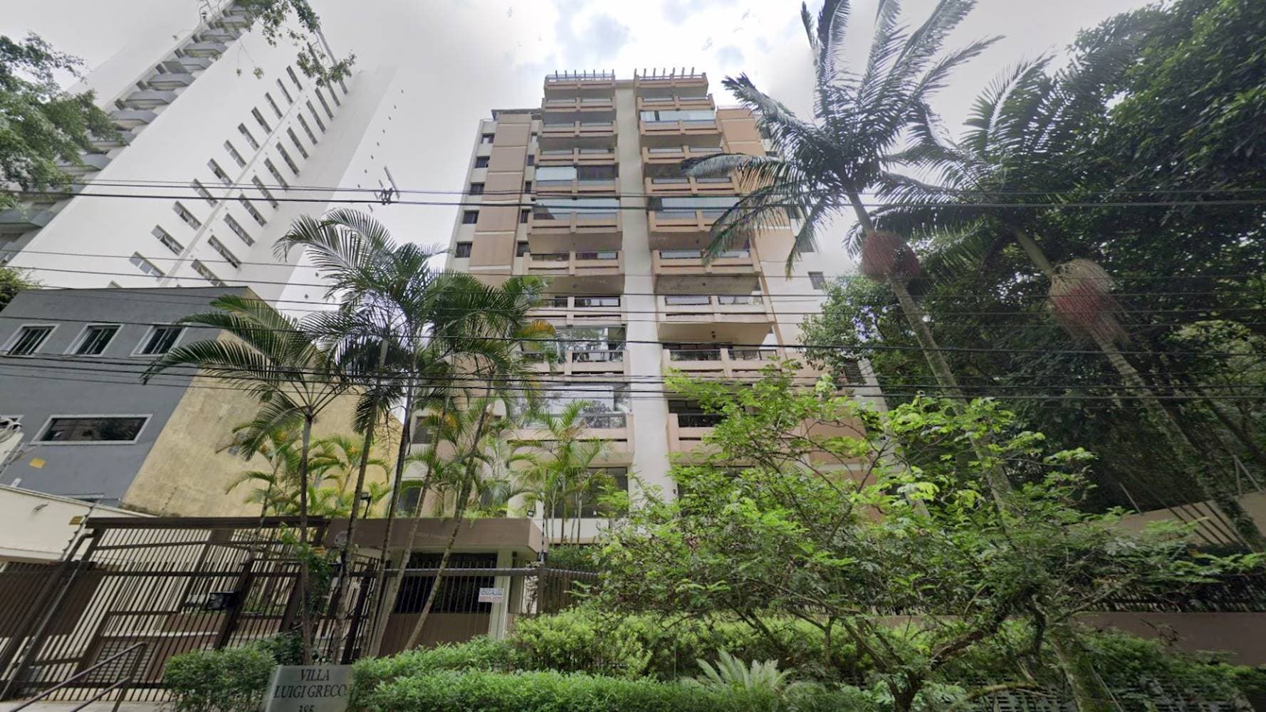Foto 1 de 5: Apartamento em leilão em São Paulo - SP — Apartamento no "Edifício Villa Luigi Greco" - Jardim Ampliação - São Paulo/SP