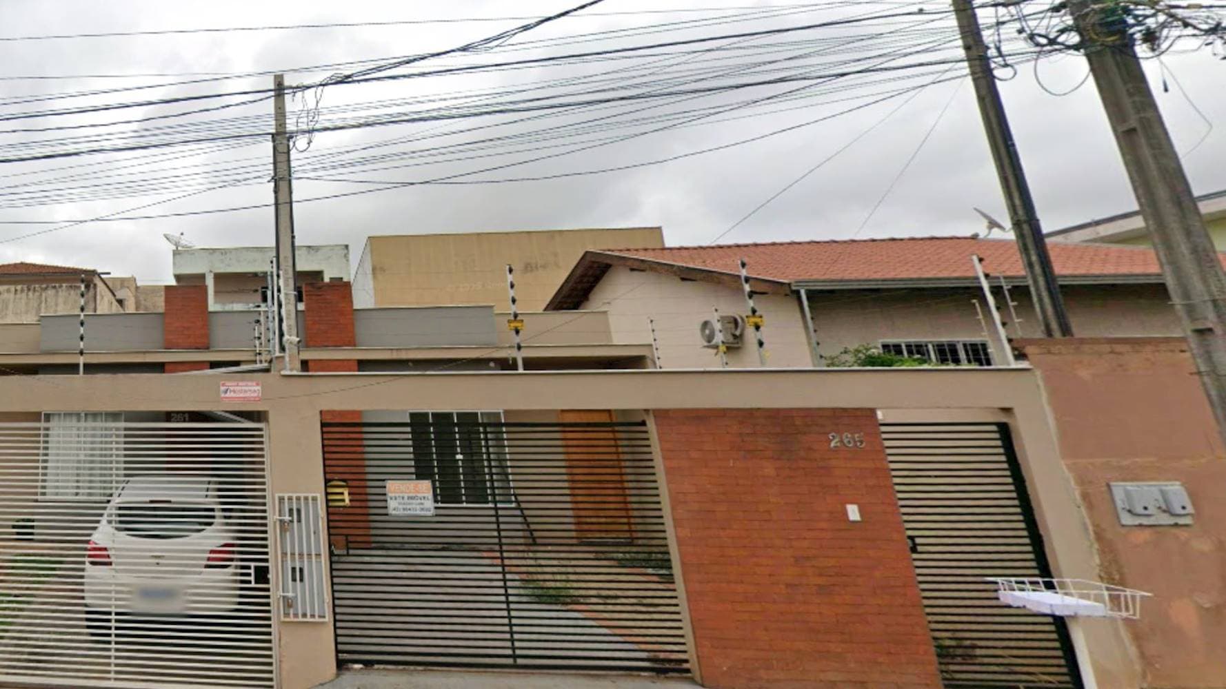 Foto 4 de 6: Casa em leilão em Londrina - PR — Casa no Jardim Leonor - Londrina/PR