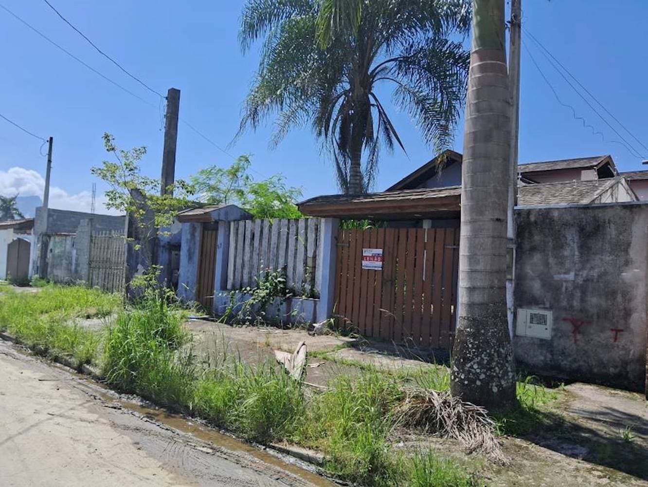 Foto 4 de 21: Casa em leilão em Caraguatatuba - SP — Casa no Pontal De Santa Marina - Caraguatatuba/SP