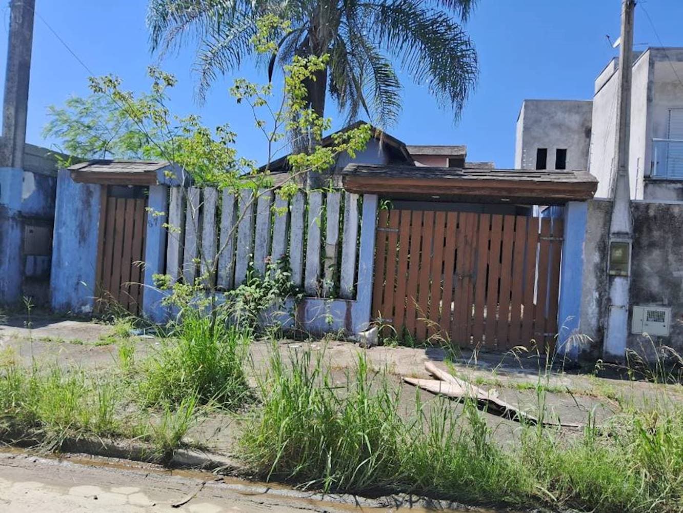 Foto 6 de 21: Casa em leilão em Caraguatatuba - SP — Casa no Pontal De Santa Marina - Caraguatatuba/SP
