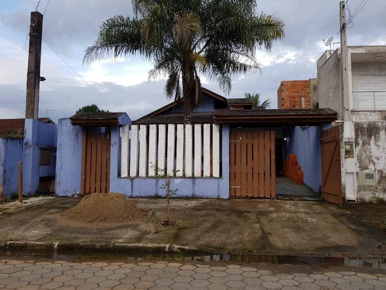 Foto 9 de 21: Casa em leilão em Caraguatatuba - SP — Casa no Pontal De Santa Marina - Caraguatatuba/SP