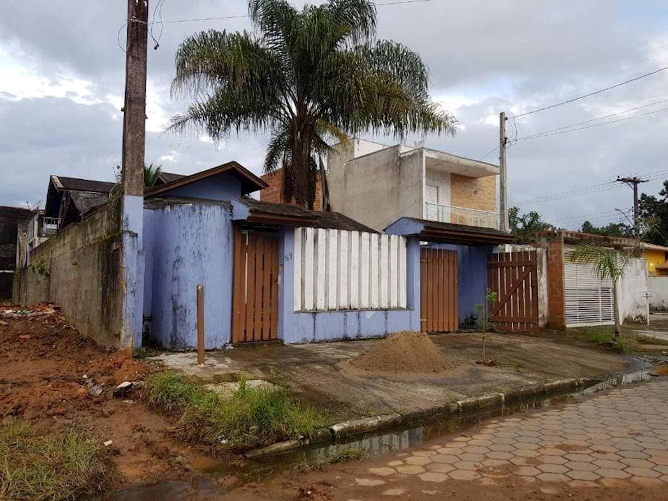 Foto 11 de 21: Casa em leilão em Caraguatatuba - SP — Casa no Pontal De Santa Marina - Caraguatatuba/SP