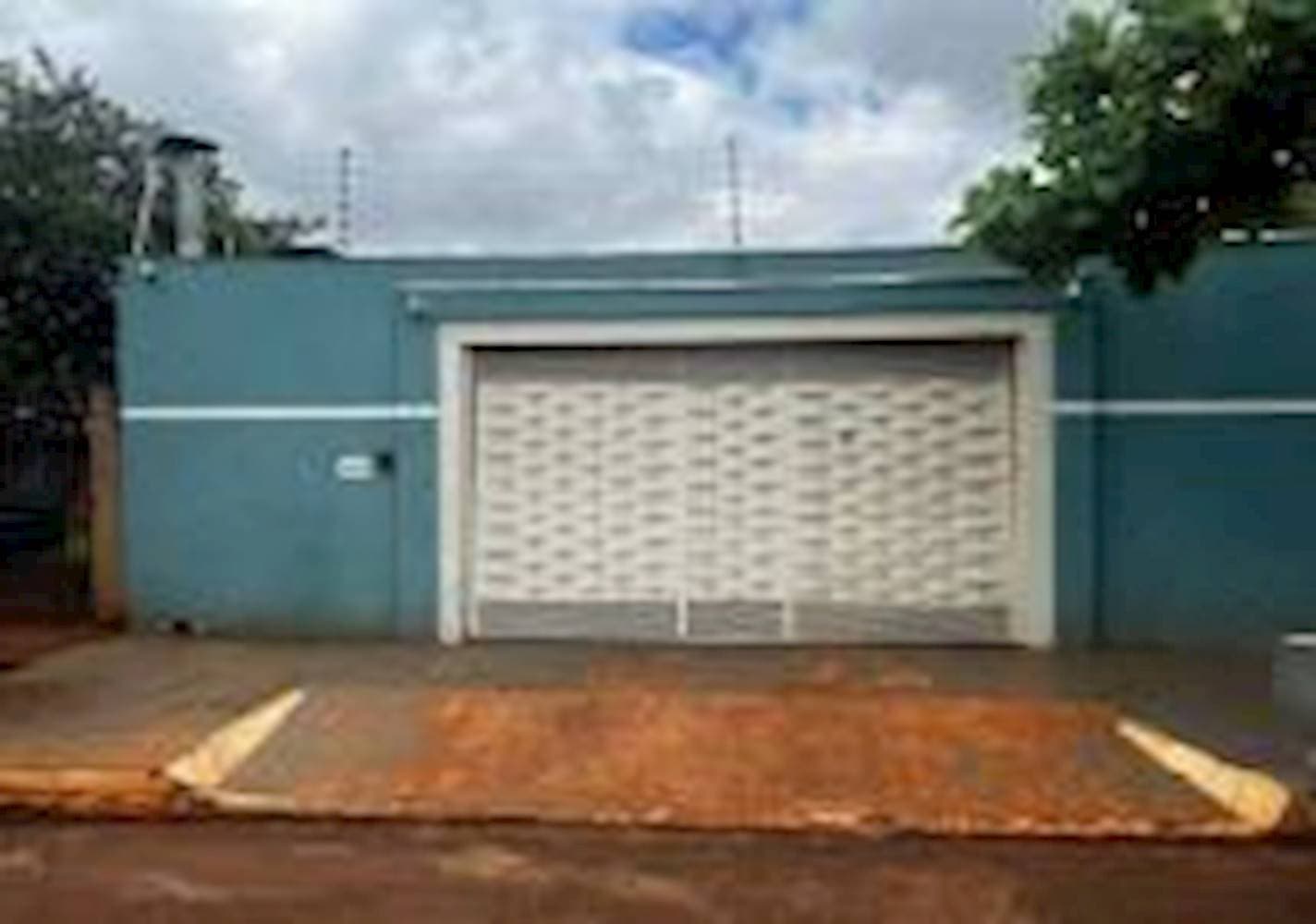 Foto 3 de 28: Casa em leilão em Rio Brilhante - MS — Casa no Centro - Rio Brilhante/MS