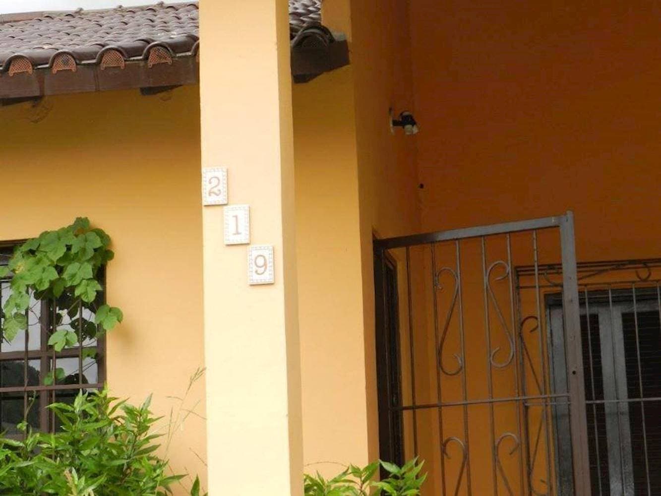 Foto 6 de 18: Casa em leilão em Porto Alegre - RS — Casa em Hípica - Porto Alegre/RS
