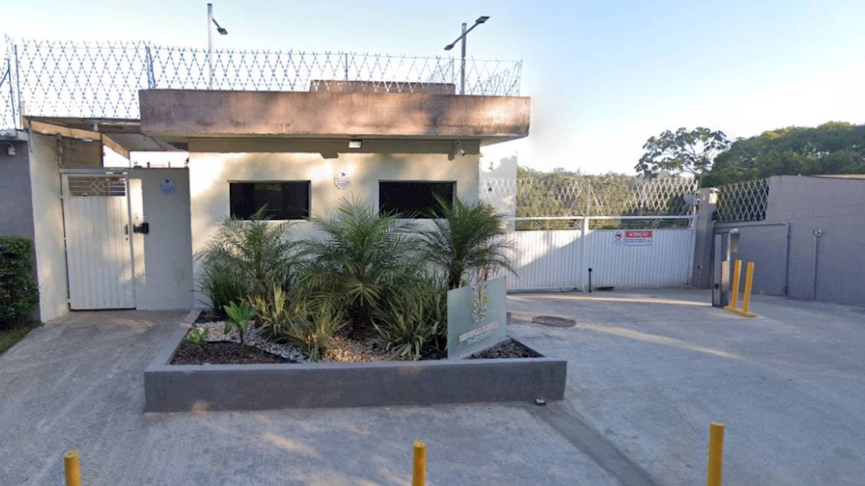 Foto 2 de 5: Apartamento em leilão em Cotia - SP — Apartamento no "Residencial Florença" em Cemucam - Cotia/SP