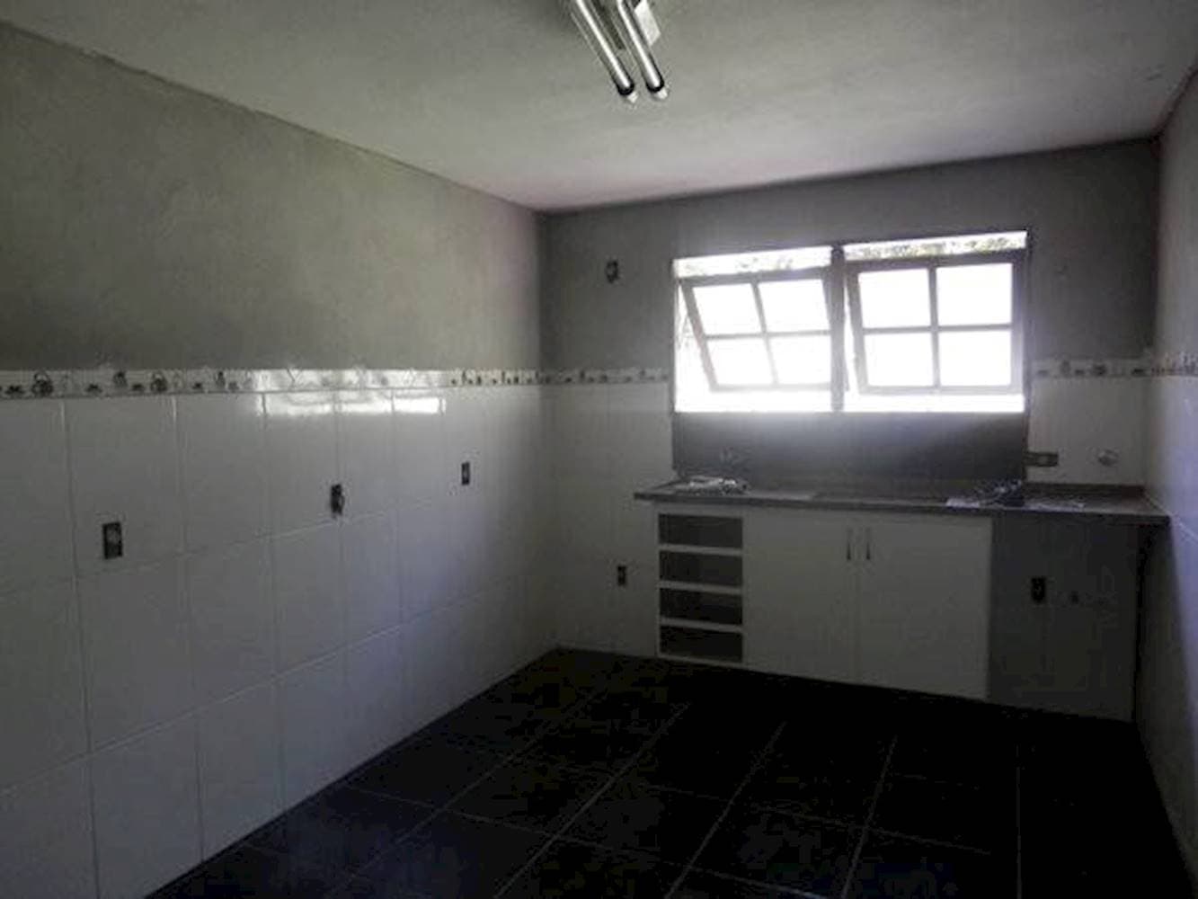 Foto 9 de 15: Casa em leilão em Vinhedo - SP — Casa de Condomínio - Caixa D'água- Vinhedo/SP