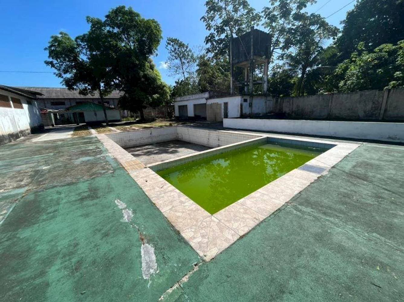 Foto 11 de 14: Casa em leilão em Ananindeua - PA — Casa em Atalaia - Ananindeua/PA