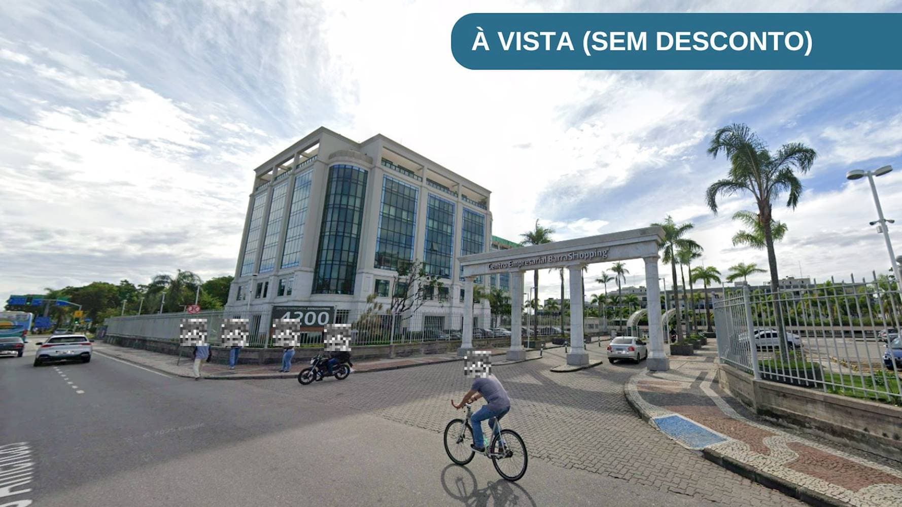 Foto 1 de 6: Comercial em leilão em Rio De Janeiro - RJ — Loja no "Centro Empresarial Barra Shopping" -  Barra da Tijuca - Rio de Janeiro/RJ