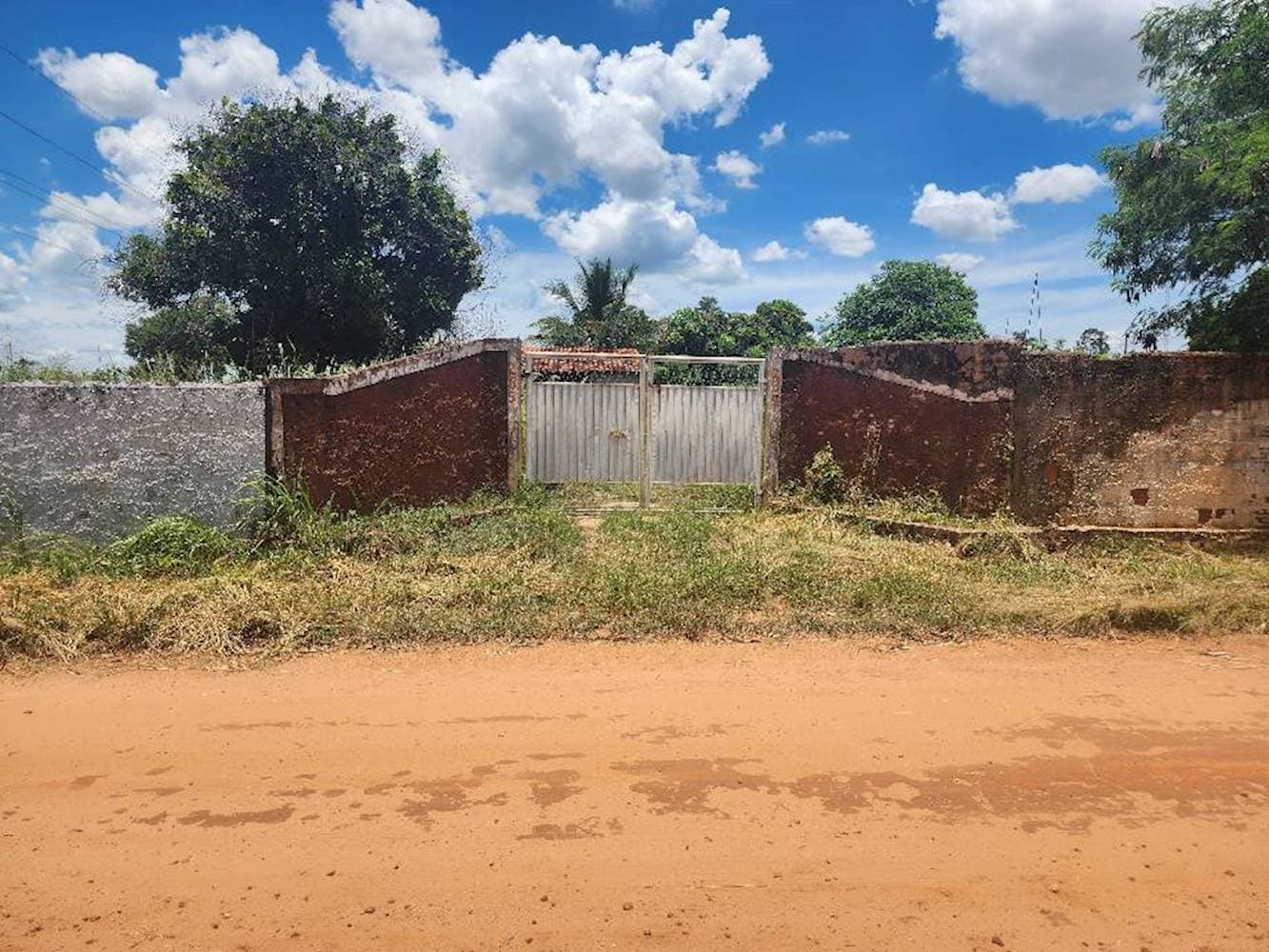 Foto 2 de 9: Casa em leilão em Guaiçara - SP — Casa na Saúde - Guaicara/SP