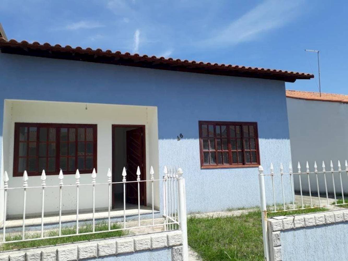 Foto 1 de 14: Casa em leilão em Queimados - RJ — Casa no Centro de Queimados/RJ