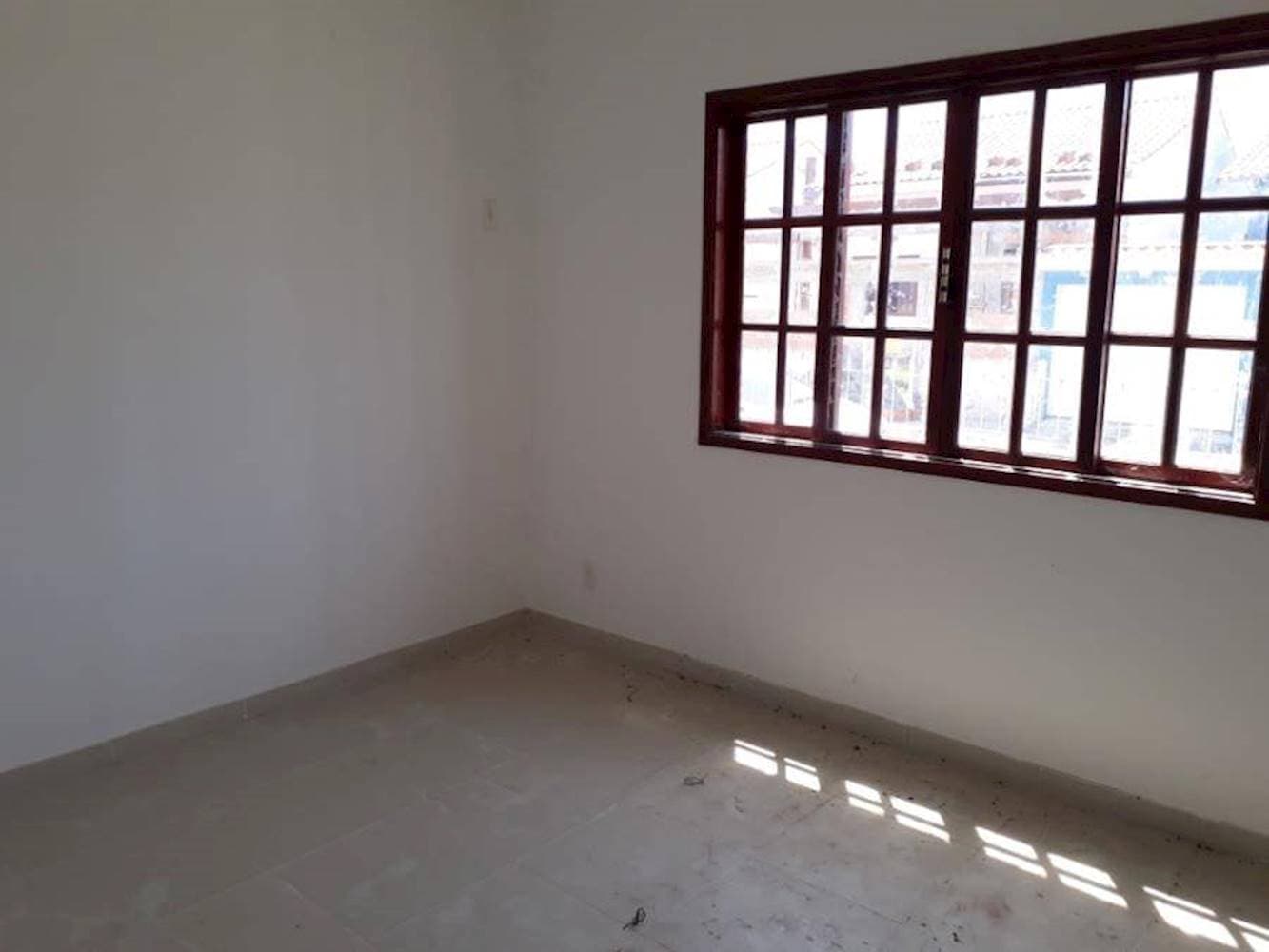 Foto 8 de 14: Casa em leilão em Queimados - RJ — Casa no Centro de Queimados/RJ