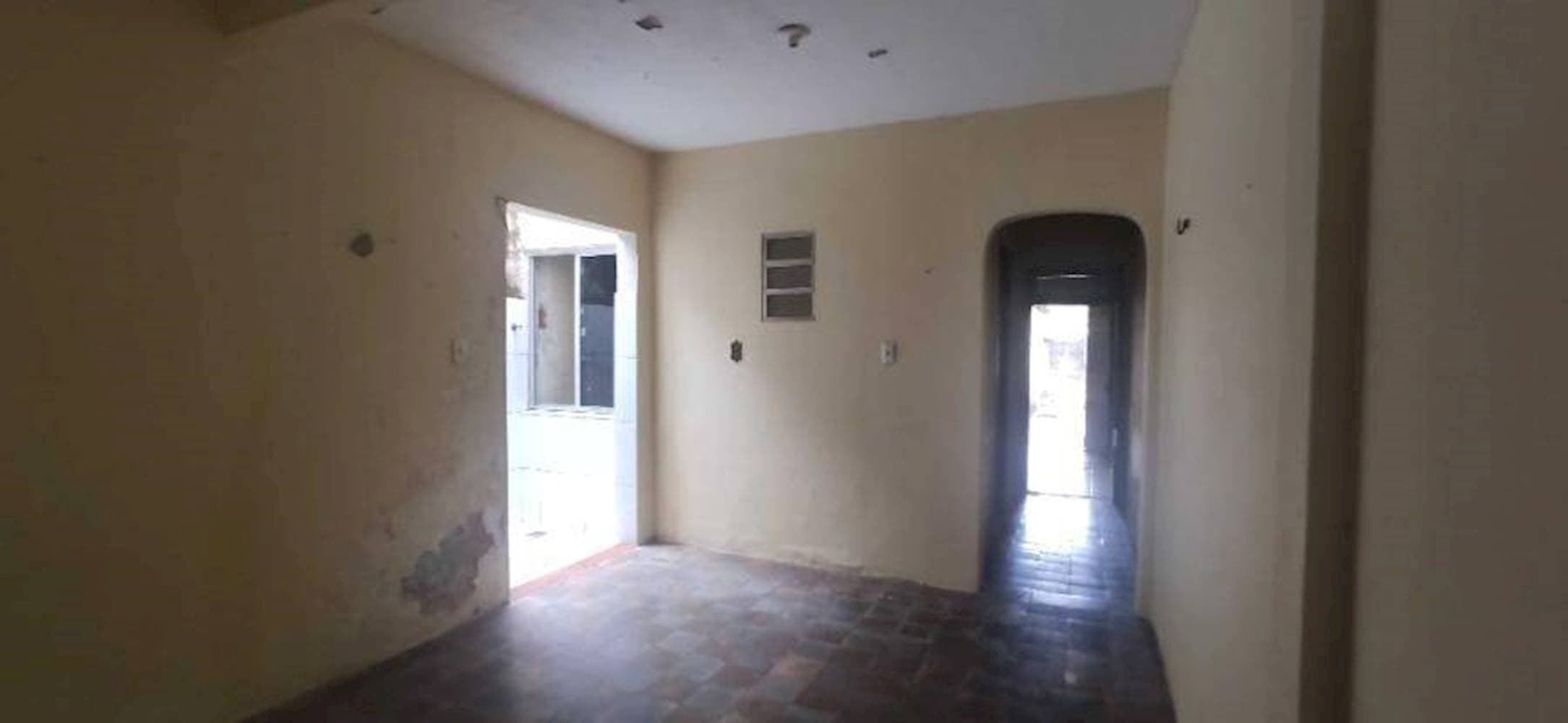 Foto 9 de 30: Casa em leilão em Fortaleza - CE — Casa em Benfica - Fortaleza/CE