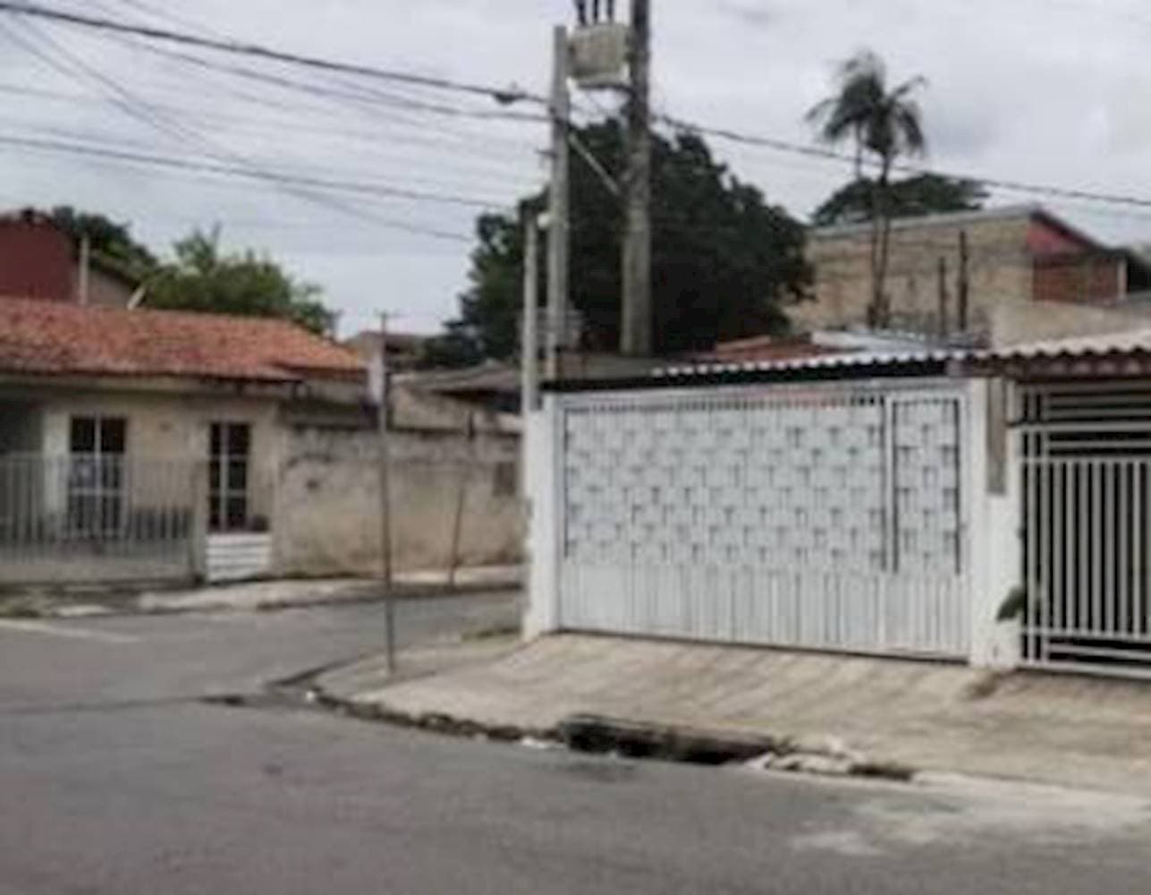 Foto 2 de 3: Casa em leilão em Sorocaba - SP — Casa de Condomínio em Vila Helena - Sorocaba/SP